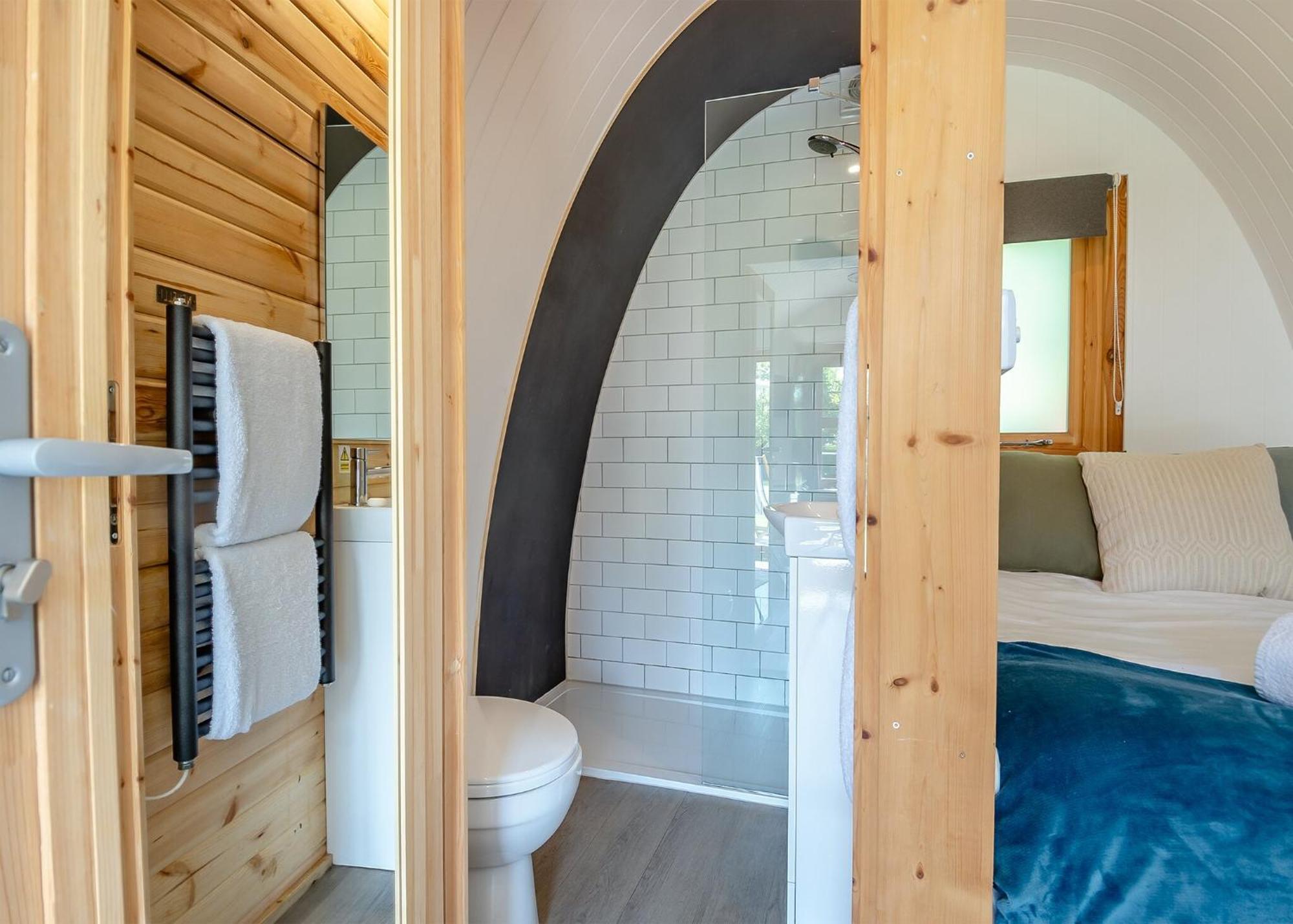 Apple Mount Retreat Hotel ลาเวนแนม ภายนอก รูปภาพ