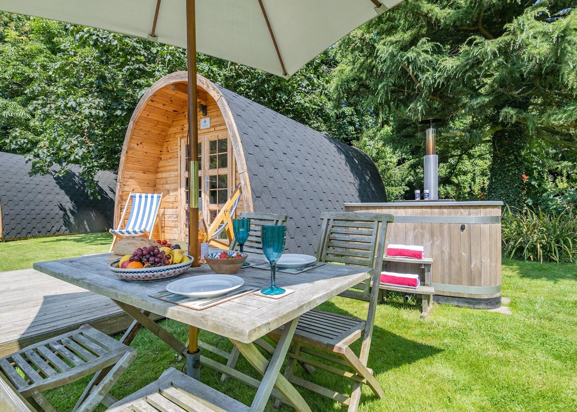 Apple Mount Retreat Hotel ลาเวนแนม ภายนอก รูปภาพ
