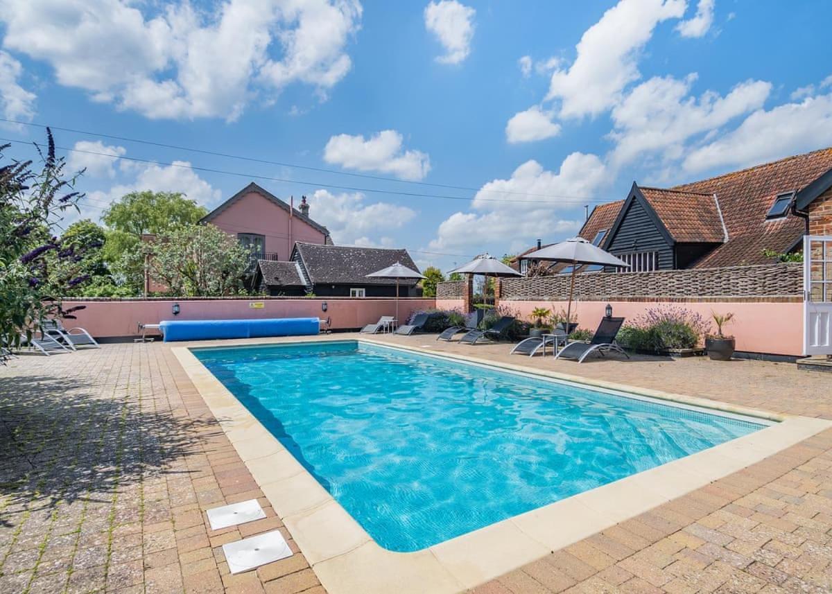 Apple Mount Retreat Hotel ลาเวนแนม ภายนอก รูปภาพ